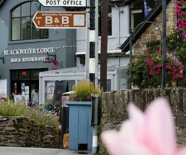 Blackwater Lodge Hotel 2*